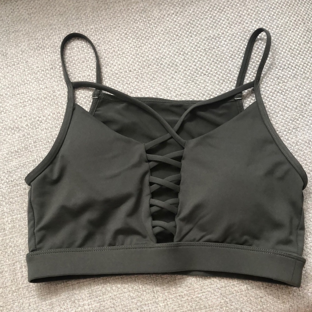 Cross front bra